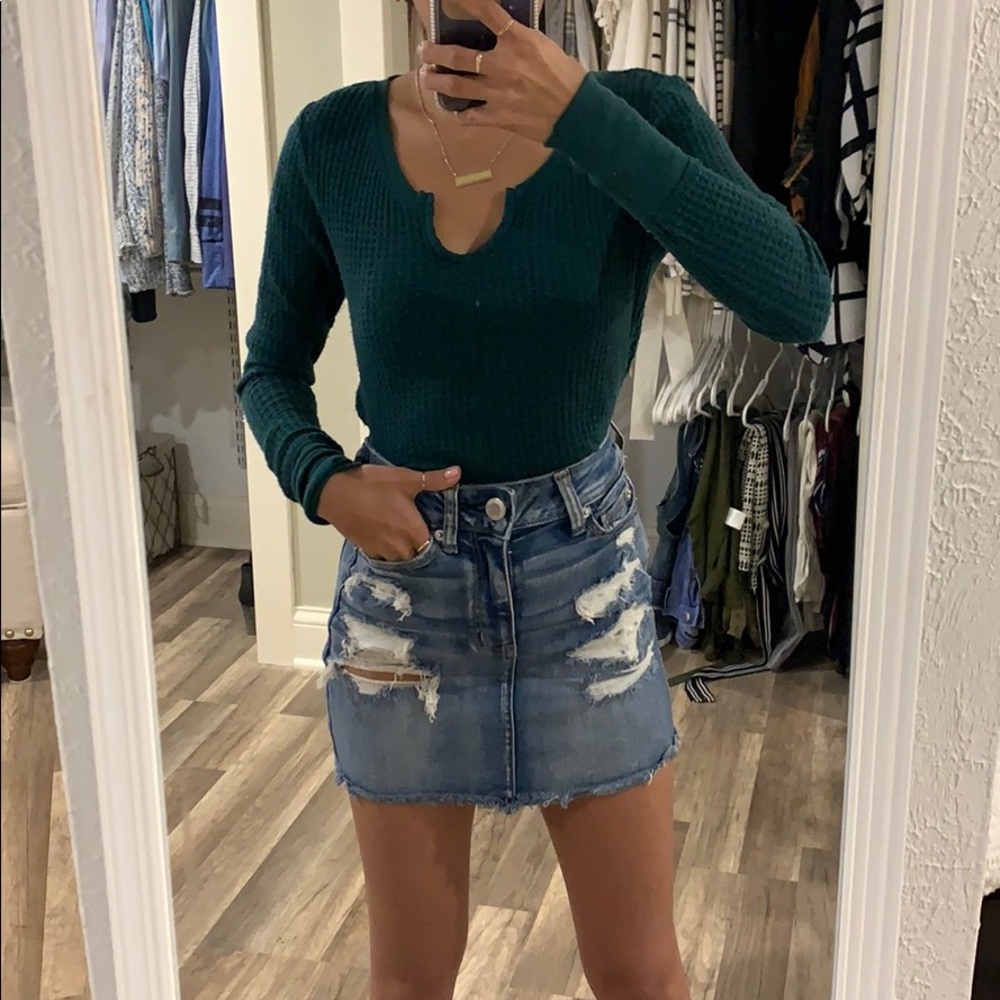 Beautiful green sweater 🖤🖤